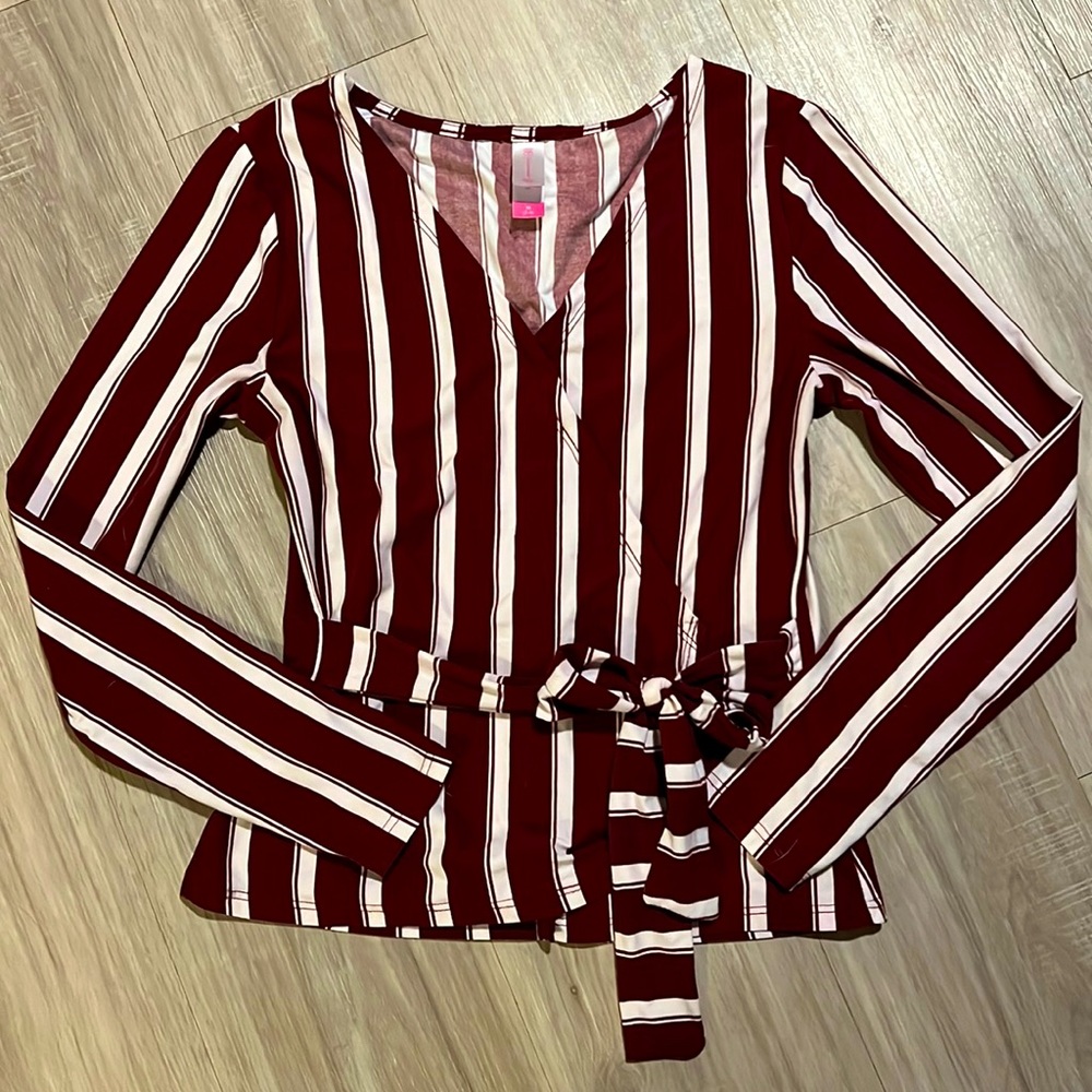 No Boundaries (Walmart) • M (7-9) • Blouse
